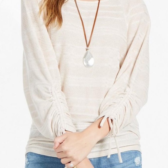 Lucky Brand Boat Neck Ruched Sleeve Top NWT - Picture 1 of 5